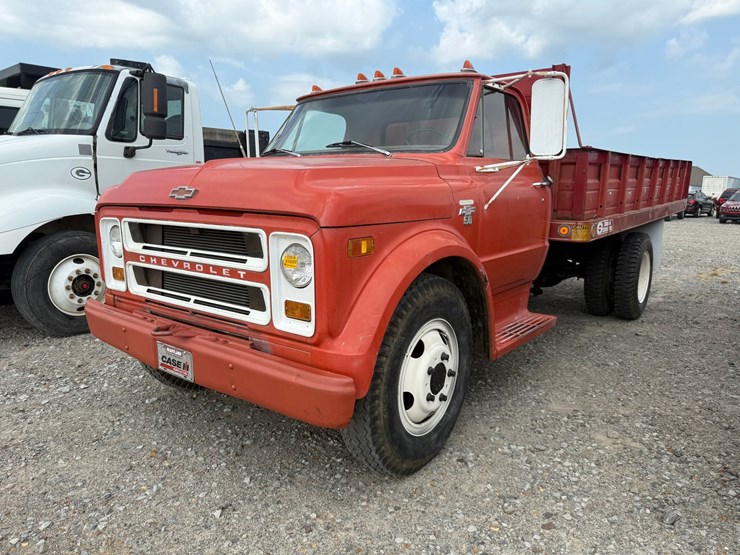 1968-chevrolet-50-image-1