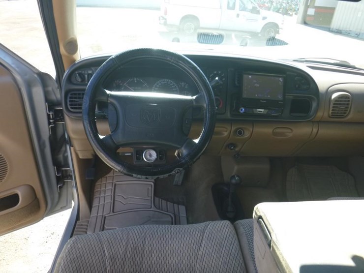 1999-dodge-ram-3500-image-7
