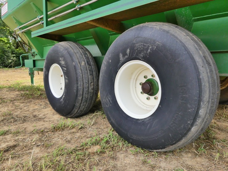 2021-chandler-manure-spreader-image-5
