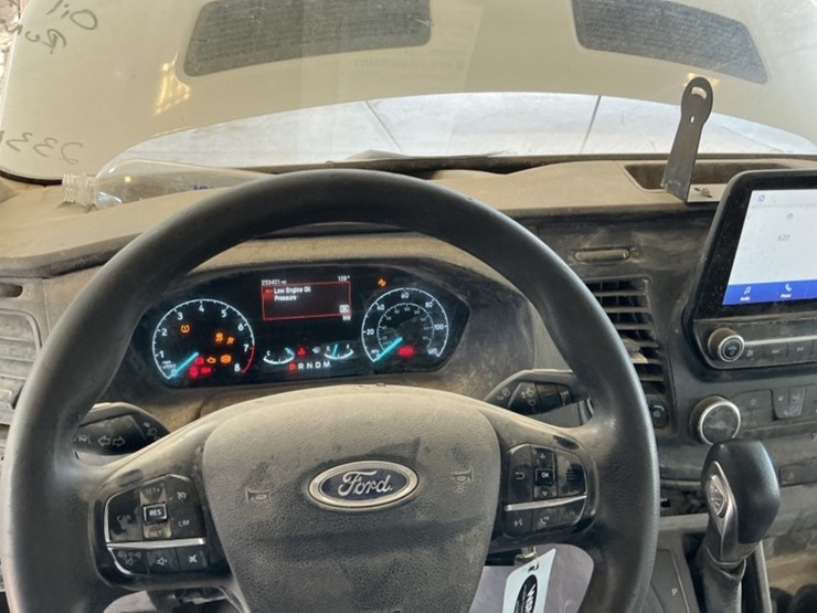 2020-ford-transit-image-21