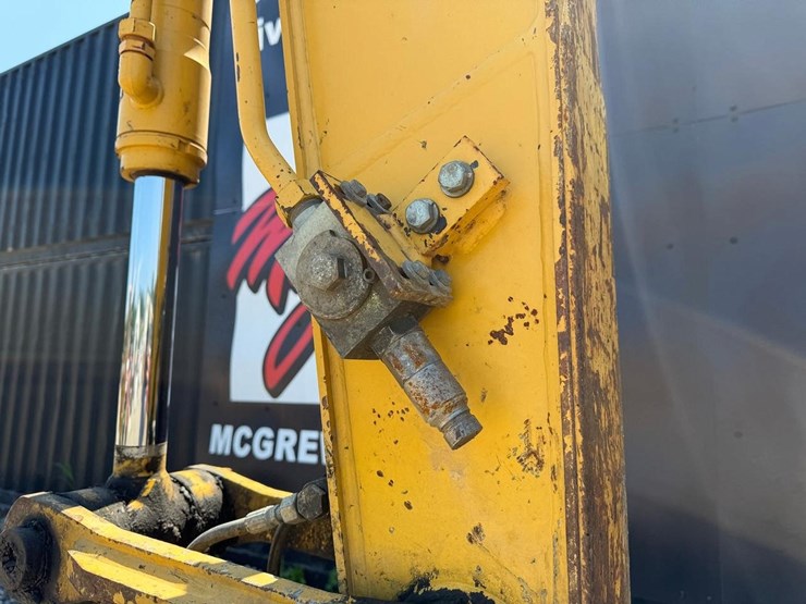 kobelco-sk85cs-image-8