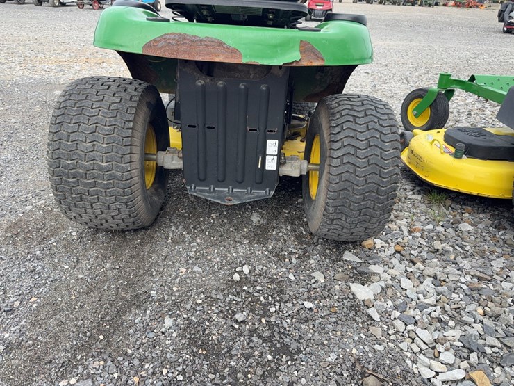 john-deere-l118-image-8