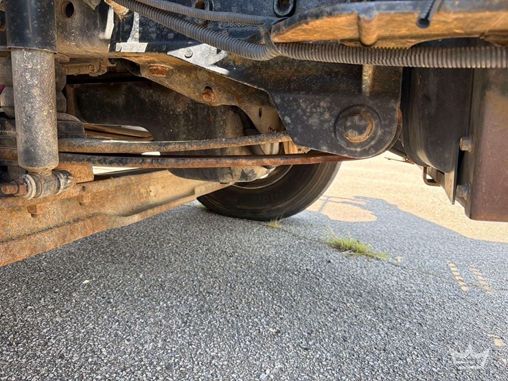 2013-international-durastar-4300-image-34