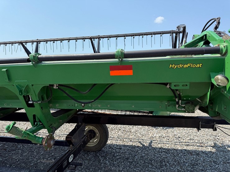 john-deere-630d-image-9