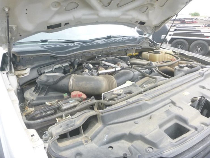 2019-ford-f550-image-13