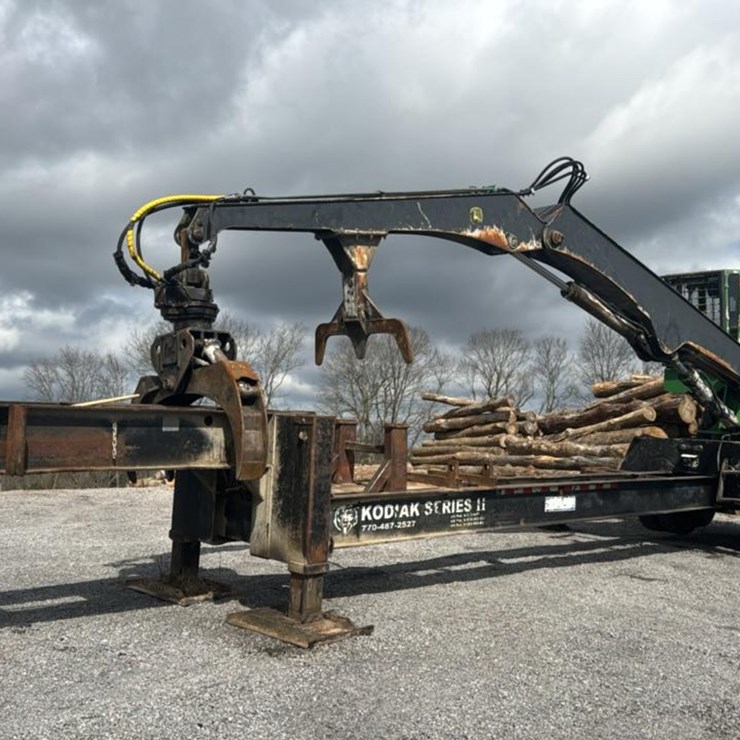 2007 DEERE 437C
