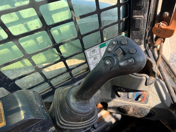 bobcat-t590-image-29