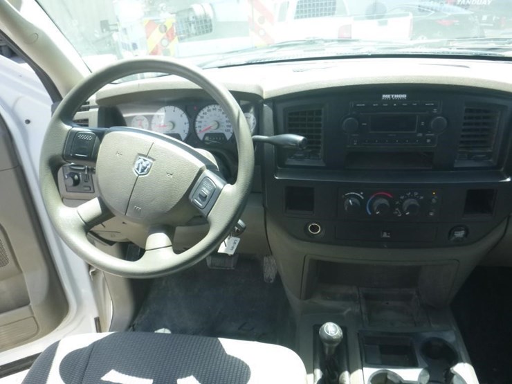 2009-dodge-ram-2500-image-10