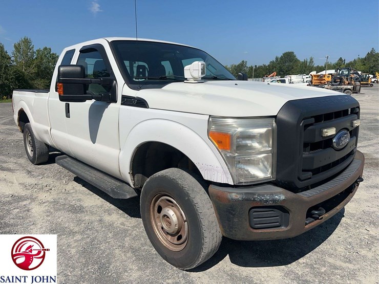 2016-ford-f250-xl-image-3