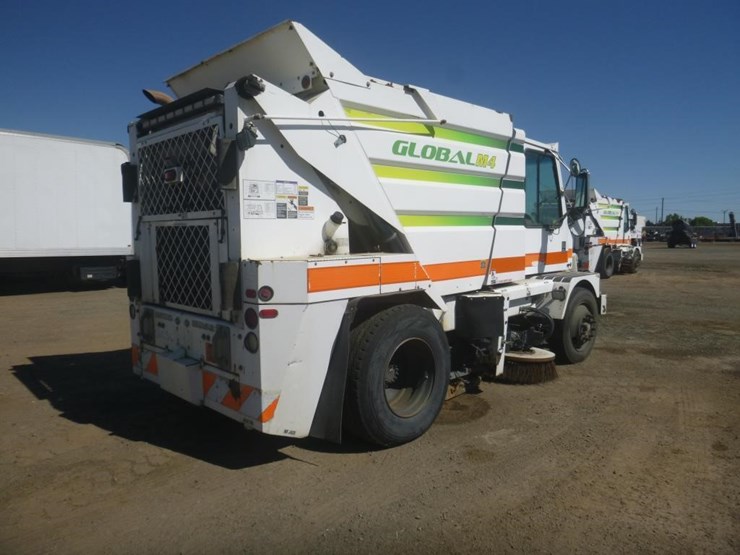 2013-global-m4-sweeper-image-3
