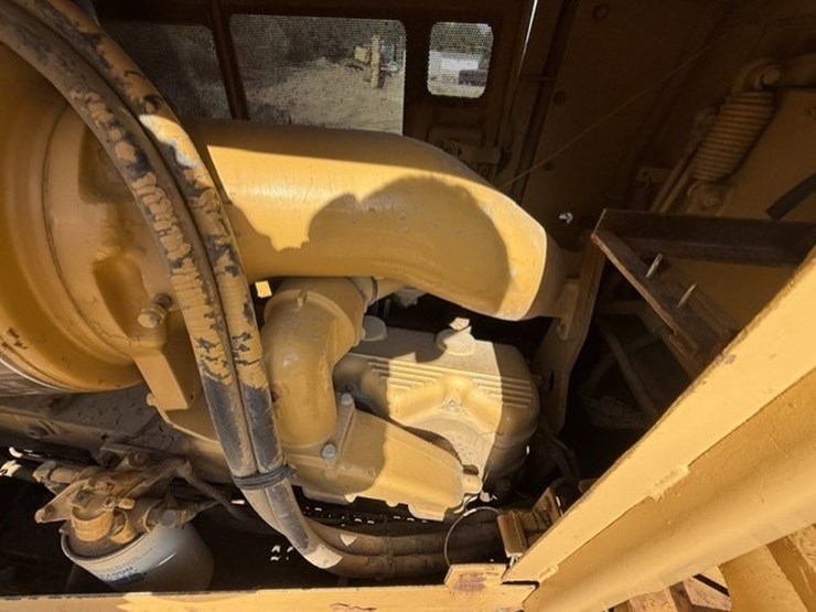 1991-caterpillar-d8n-image-41