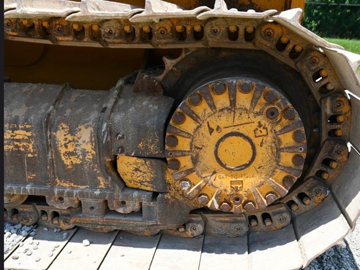 2018-caterpillar-d5k2-lgp-image-4