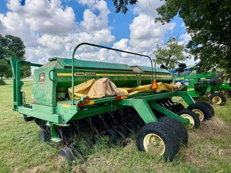 john-deere-1560-image-4