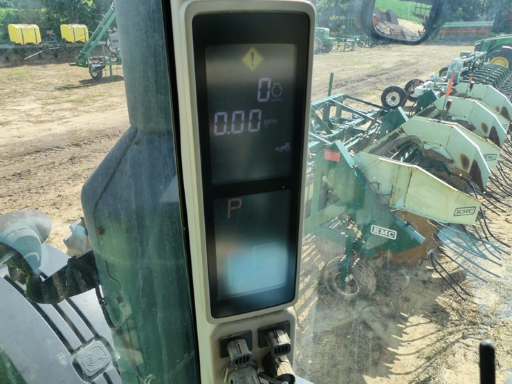 2015-john-deere-8345r-image-19