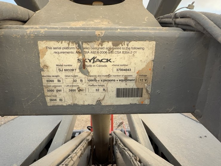 skyjack-sj6832rt-image-23