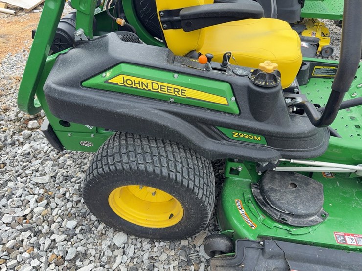 john-deere-7iron-image-24