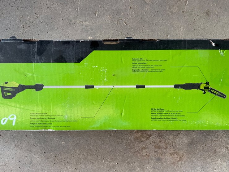 #39209-•-greenworks-pro-10in-cordless-polesaw-image-4