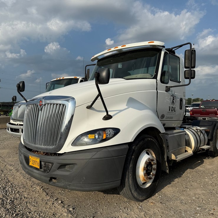 2017 INTERNATIONAL PROSTAR