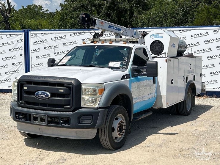 2011-auto-crane-6406h-image-2