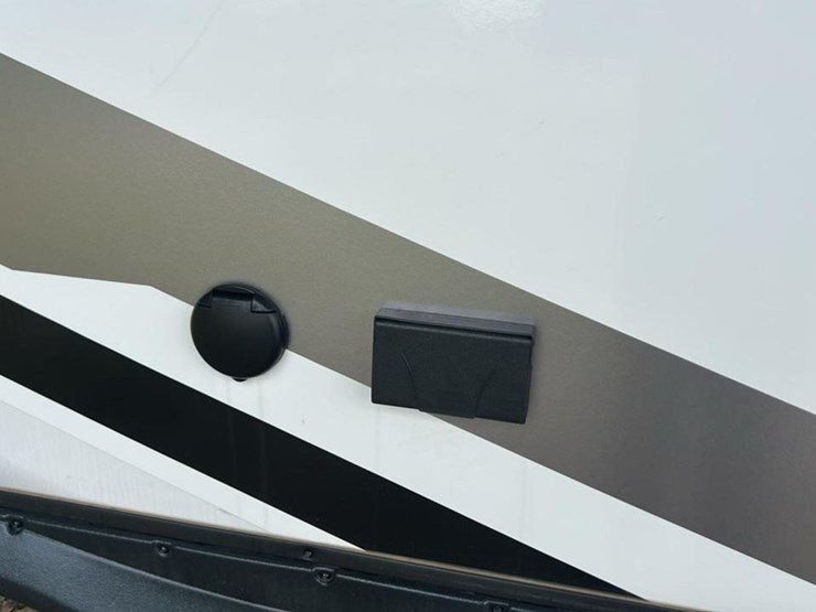 #140-•-2025-grand-design-imagine-xls-22mle-camper-image-22