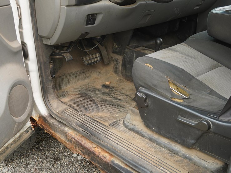 2008-chevrolet-2500-image-92
