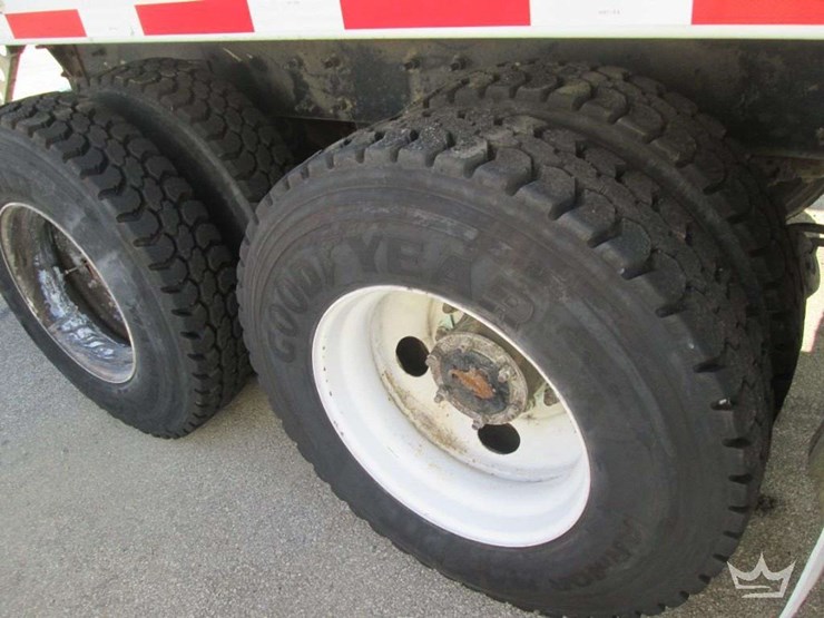 2016-mack-mru613-image-41