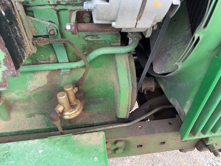 john-deere-4020-image-35