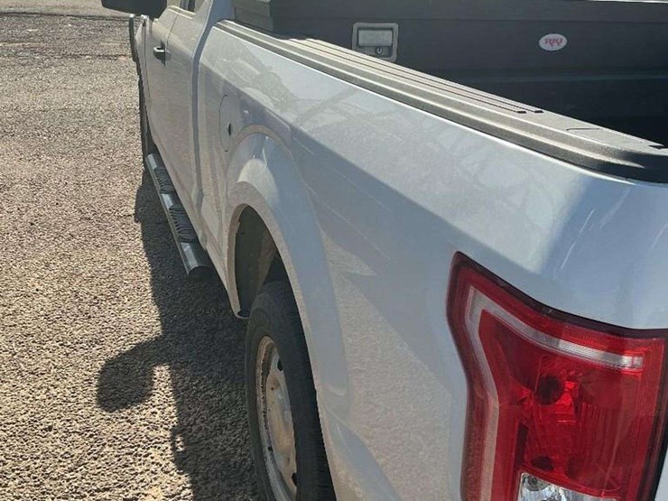 2015-ford-f150-image-4