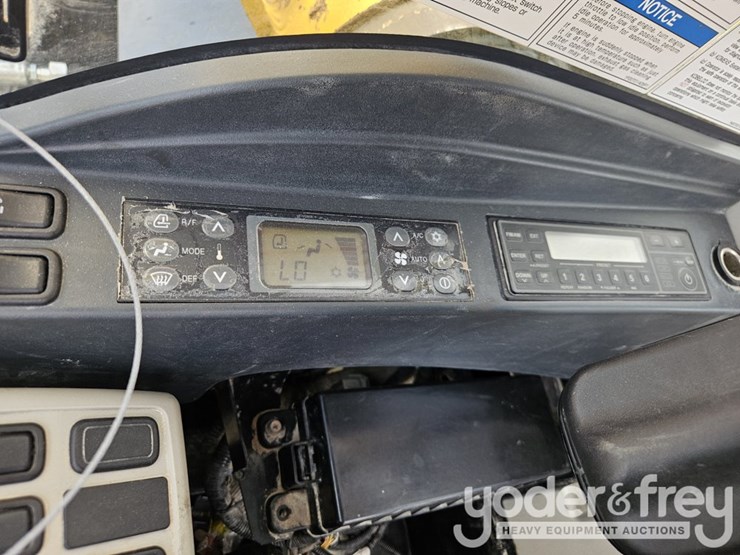 2018-kobelco-sk210-image-37