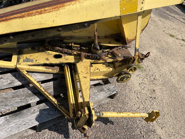 new-holland-s717-image-16