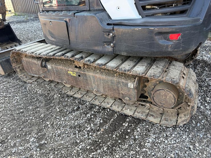 bobcat-e60-image-15