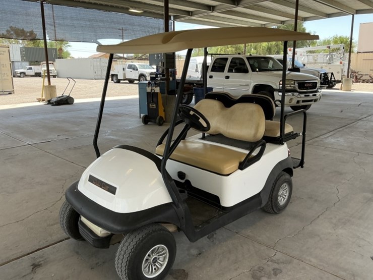 2009-club-car-golf-cart-image-4