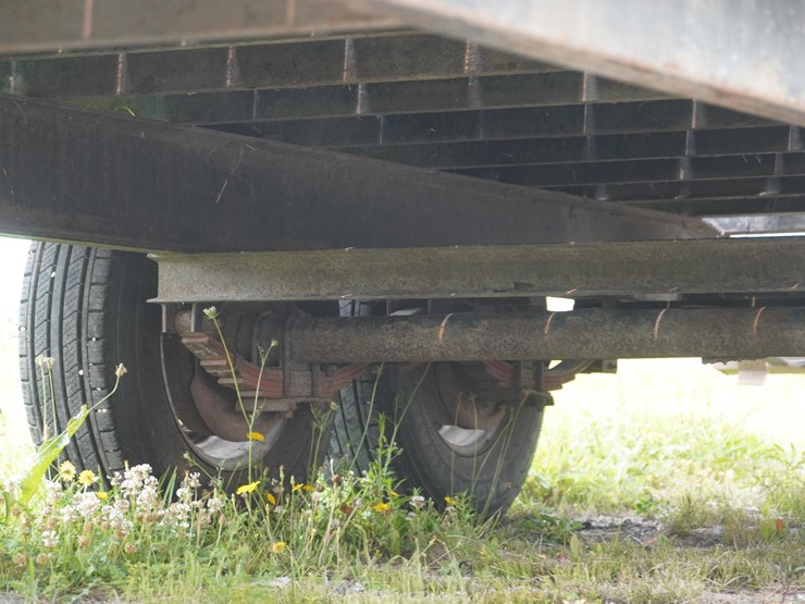 #136-•-2013-appalachian-49290-24'-trailer-image-31