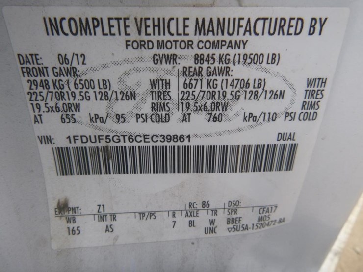 2012-ford-f550-image-23