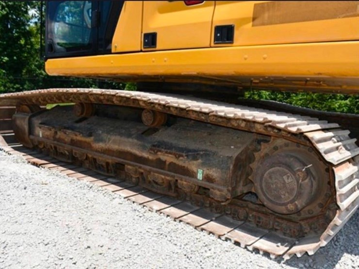 2022-caterpillar-330l-image-5