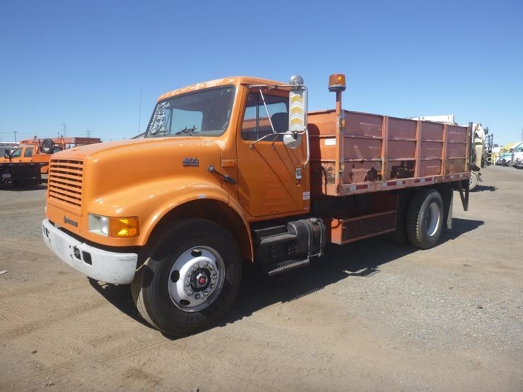 1997-international-4900-image-1
