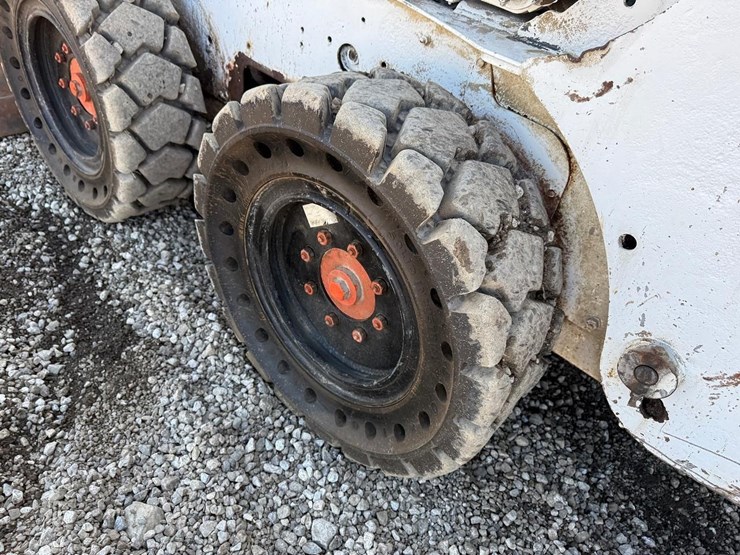 2006-bobcat-s185-image-15
