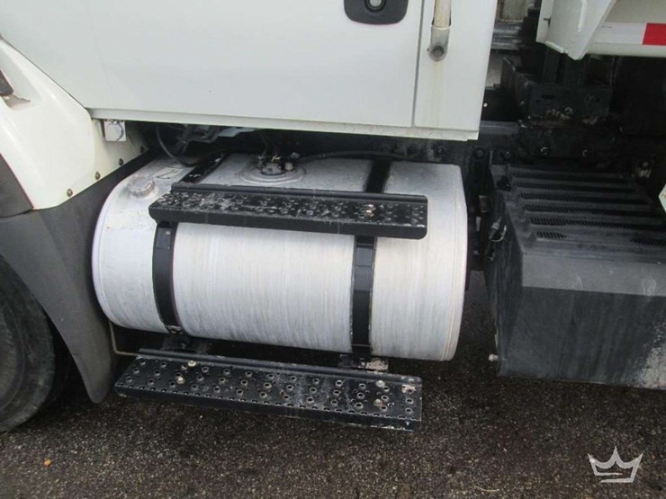 2011-international-workstar-7400-image-20