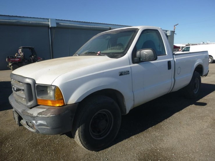 1999-ford-f250-image-1