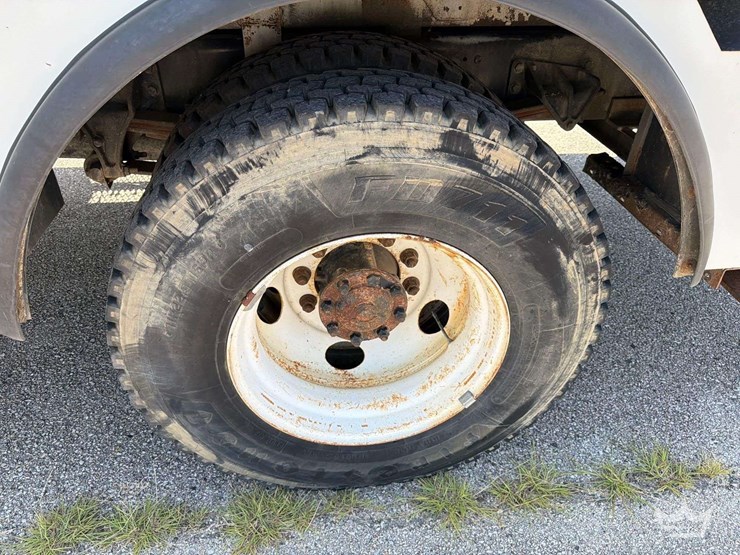 2013-international-durastar-4300-image-49