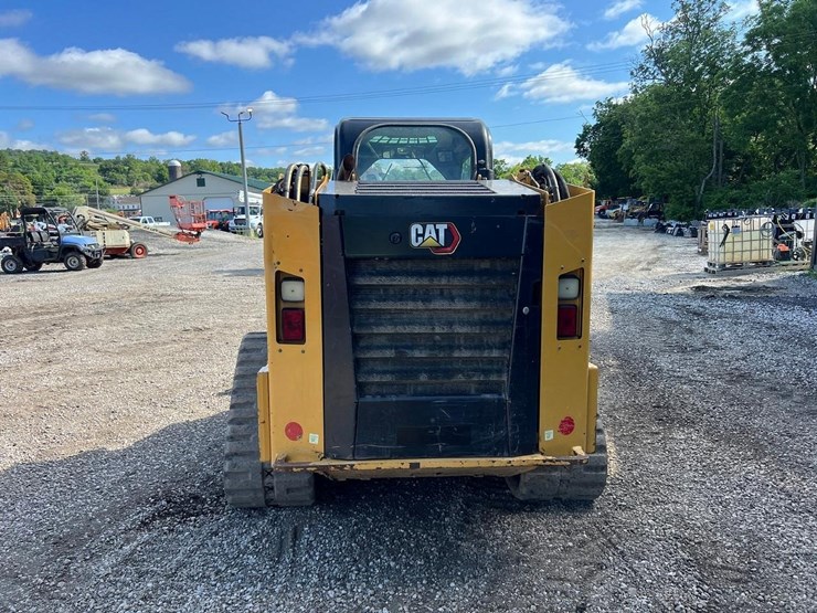 2022-caterpillar-279d3-image-5