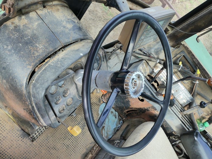 john-deere-4440-image-17