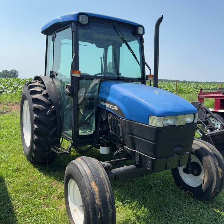 NEW HOLLAND TN65D