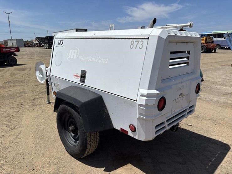 2008-ingersoll-rand-p185wjd-image-4