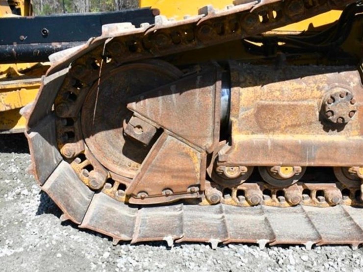 2019-caterpillar-d6n-lgp-image-6
