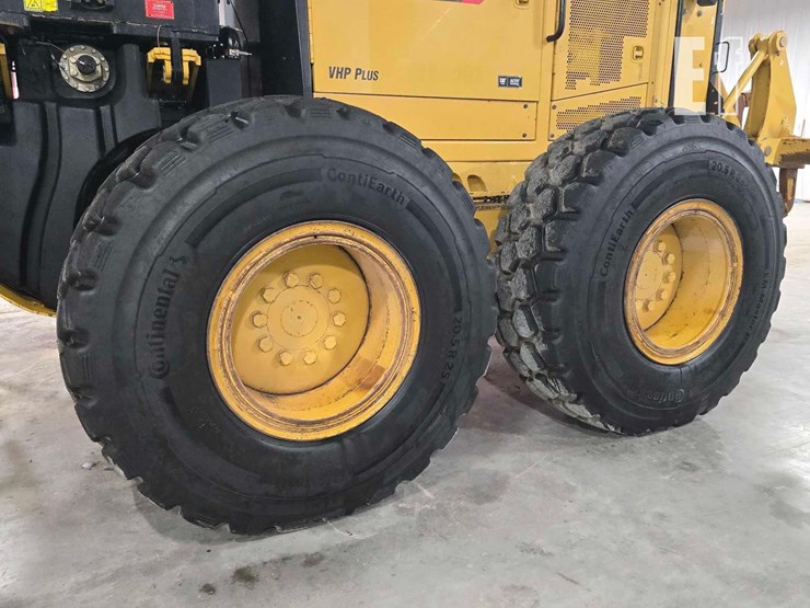 2008-caterpillar-14m-image-31