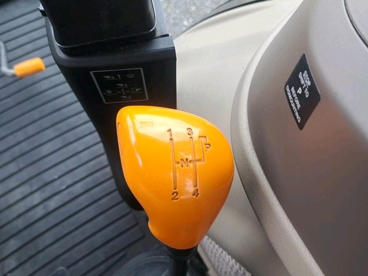 2019-john-deere-5090e-image-18