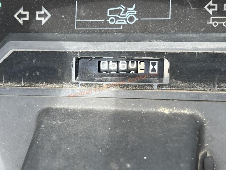 john-deere-445-image-10