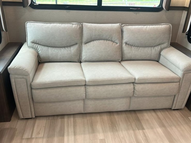#139-•-2022-grand-design-solitude-310gk-camper-image-51