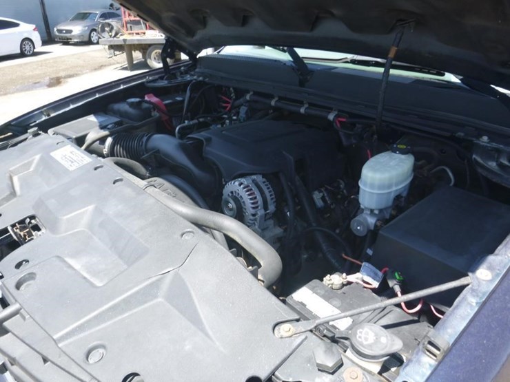 2009-gmc-3500hd-image-8